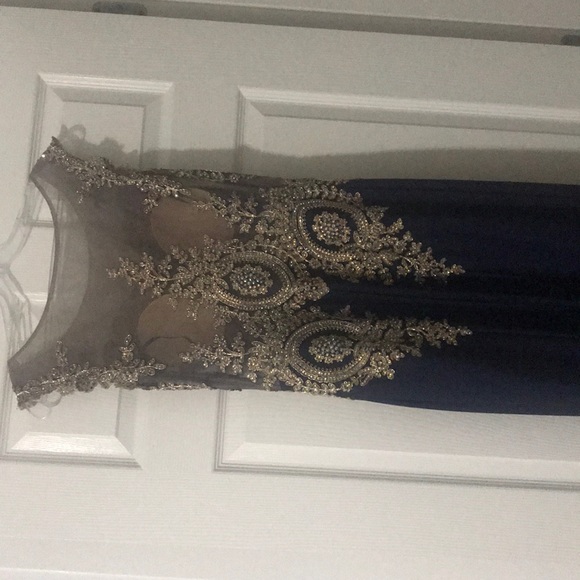 Prom Dress - Picture 4 of 7